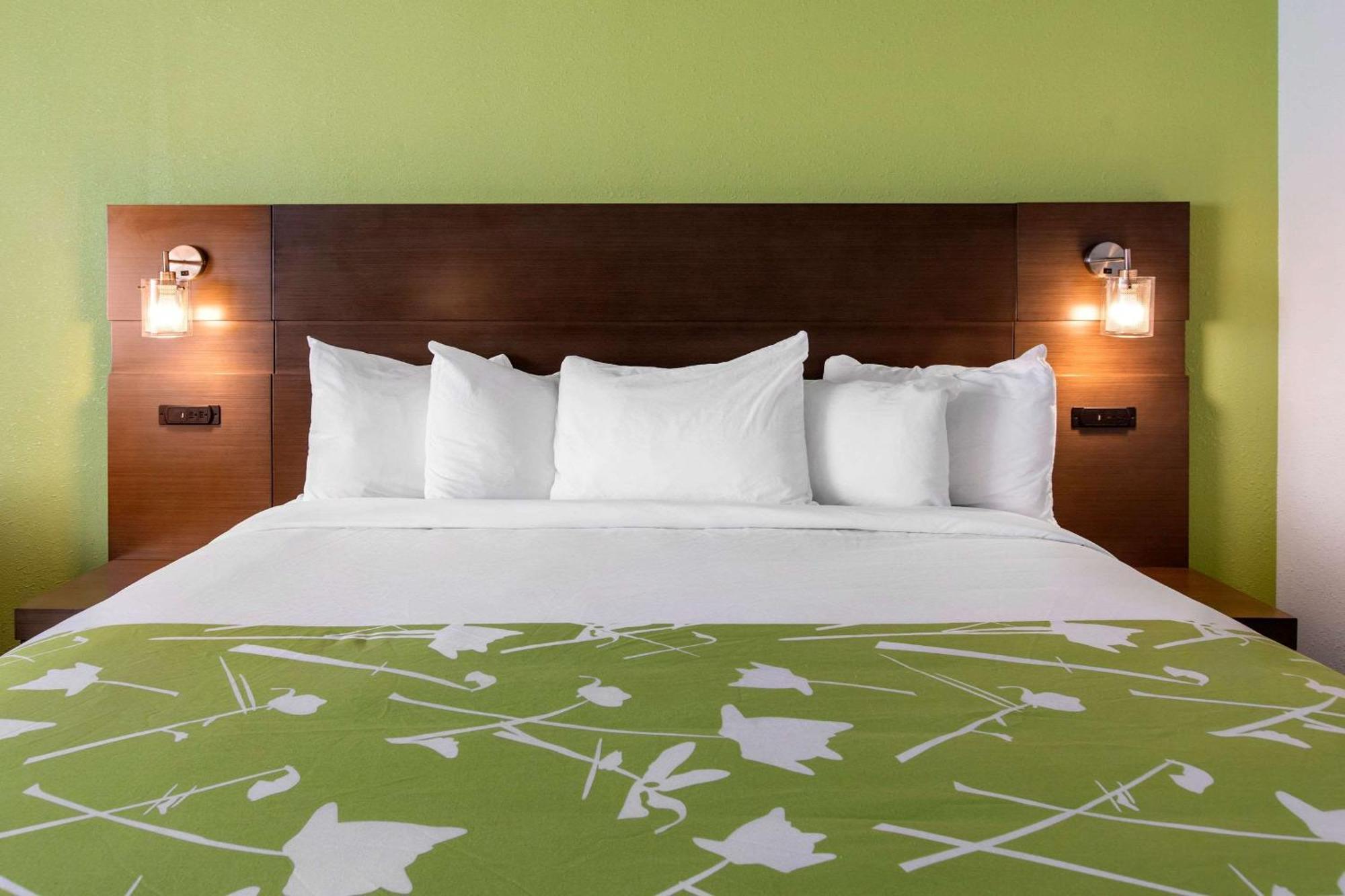 Radisson Hotel Grand Rapids Riverfront Εξωτερικό φωτογραφία