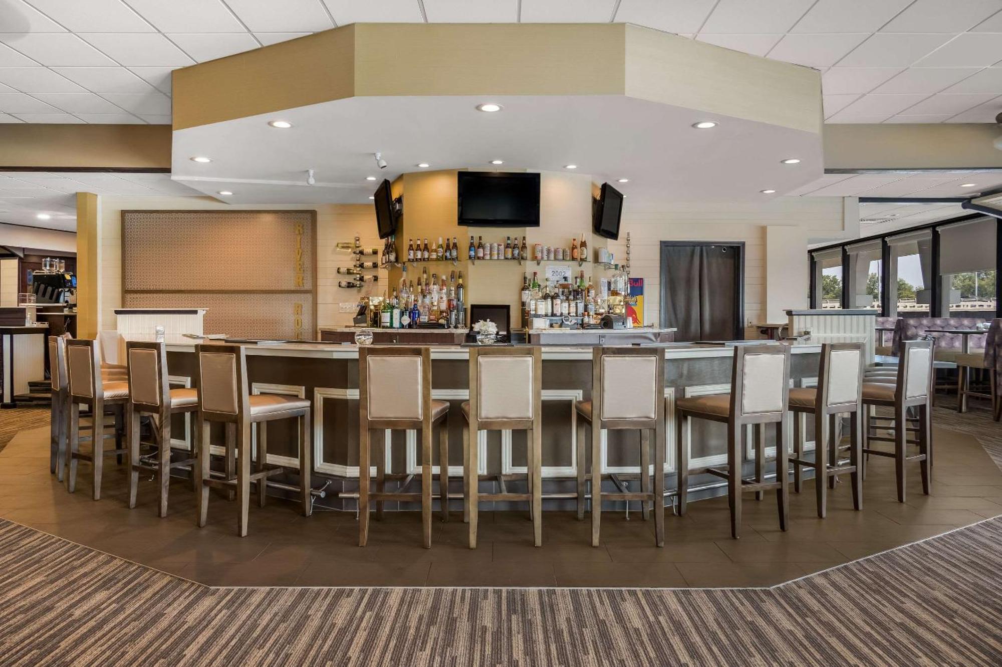 Radisson Hotel Grand Rapids Riverfront Εξωτερικό φωτογραφία