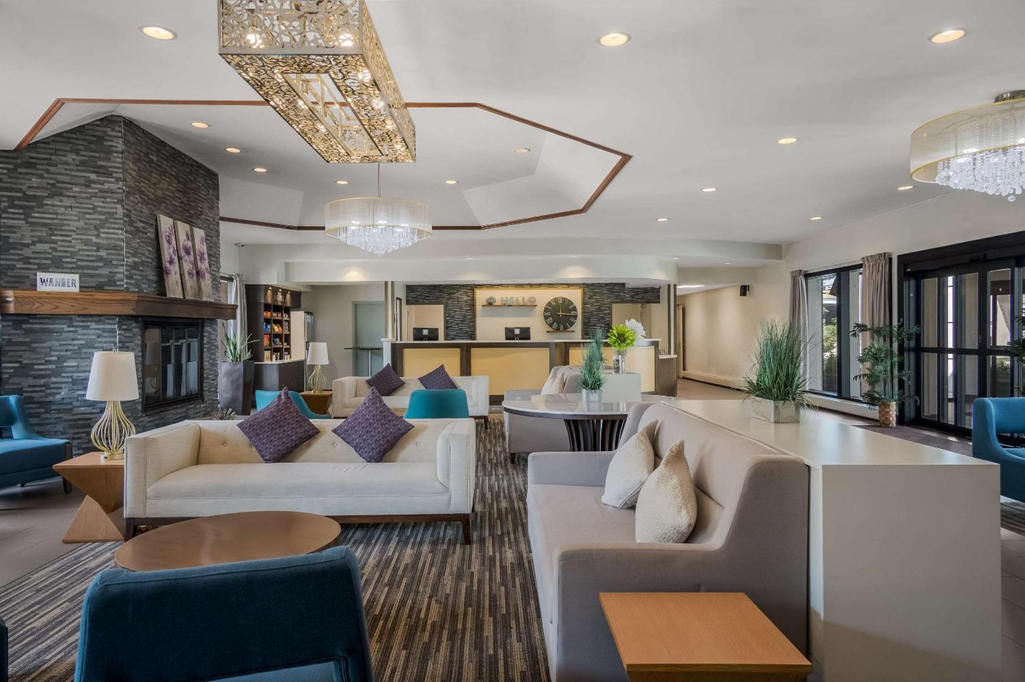 Radisson Hotel Grand Rapids Riverfront Εξωτερικό φωτογραφία
